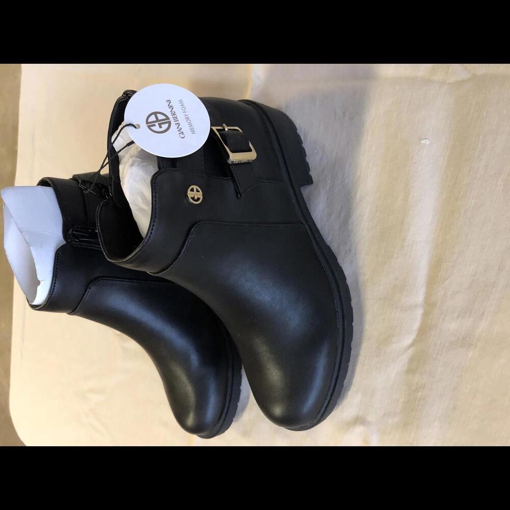 Giani Bernini Black Ankle Booties with Memory Foam